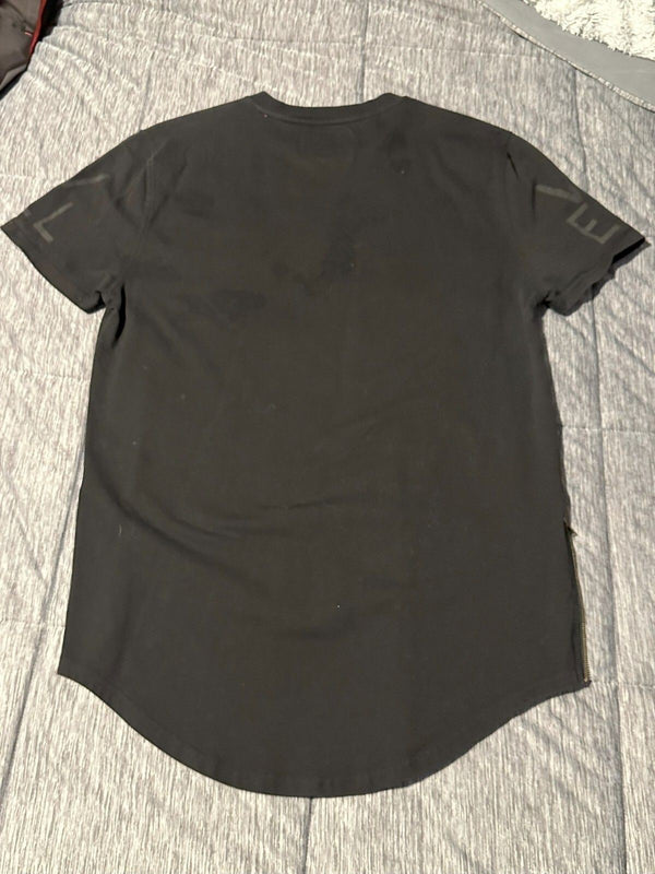 Designer Brand "Well Established" Men's T Shirts Size L in Black & White