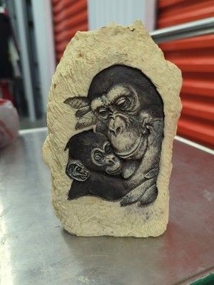 Vintage Etching Stone Rock CHIMPANZEE MONKEY Mama & Baby Figurine 7/5 ❤️sj11h7s