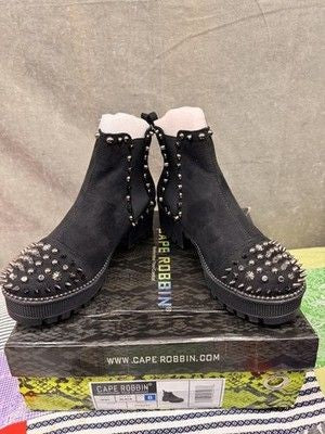 Cape Robbin Ankle Boots Womens Size 8 Black Spiky Studded Chelsea Lug Sole 5