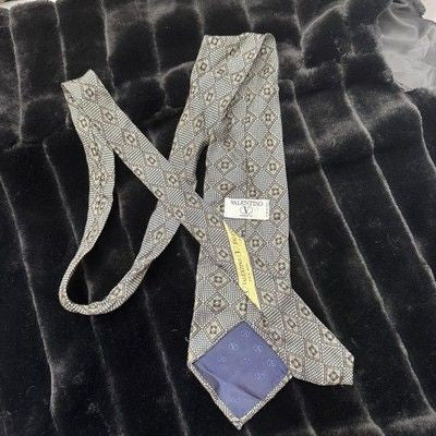Valentino Silk Tie Mens Diamond Pattern Handmade Italy Pre-Owned Good Condition