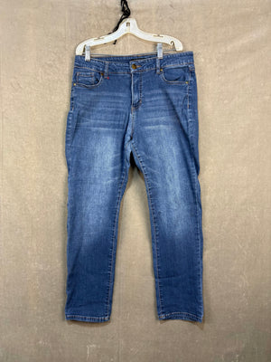 d.jeans Women Jeans Straight Medium Wash Size 12P Pre-Owned Classic Fit 1