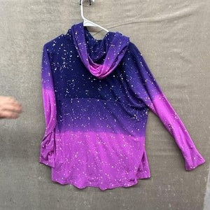 Womens Hoodie XL Purple Pink Ombre Splatter Cowl Neck Kangaroo Pocket Pre-Owned 3