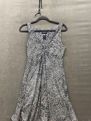 New York & Company Dress Womens Small Sleeveless Stretch Knit Abstract Pattern