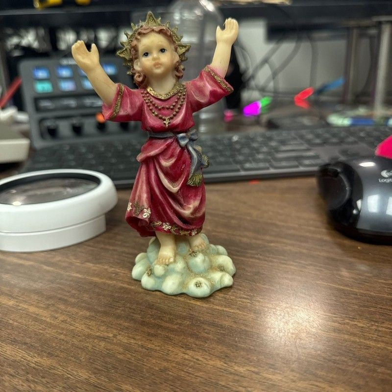 4 Inch Intricately Detailed Resin Figurine of Divine Child Jesus - ,
