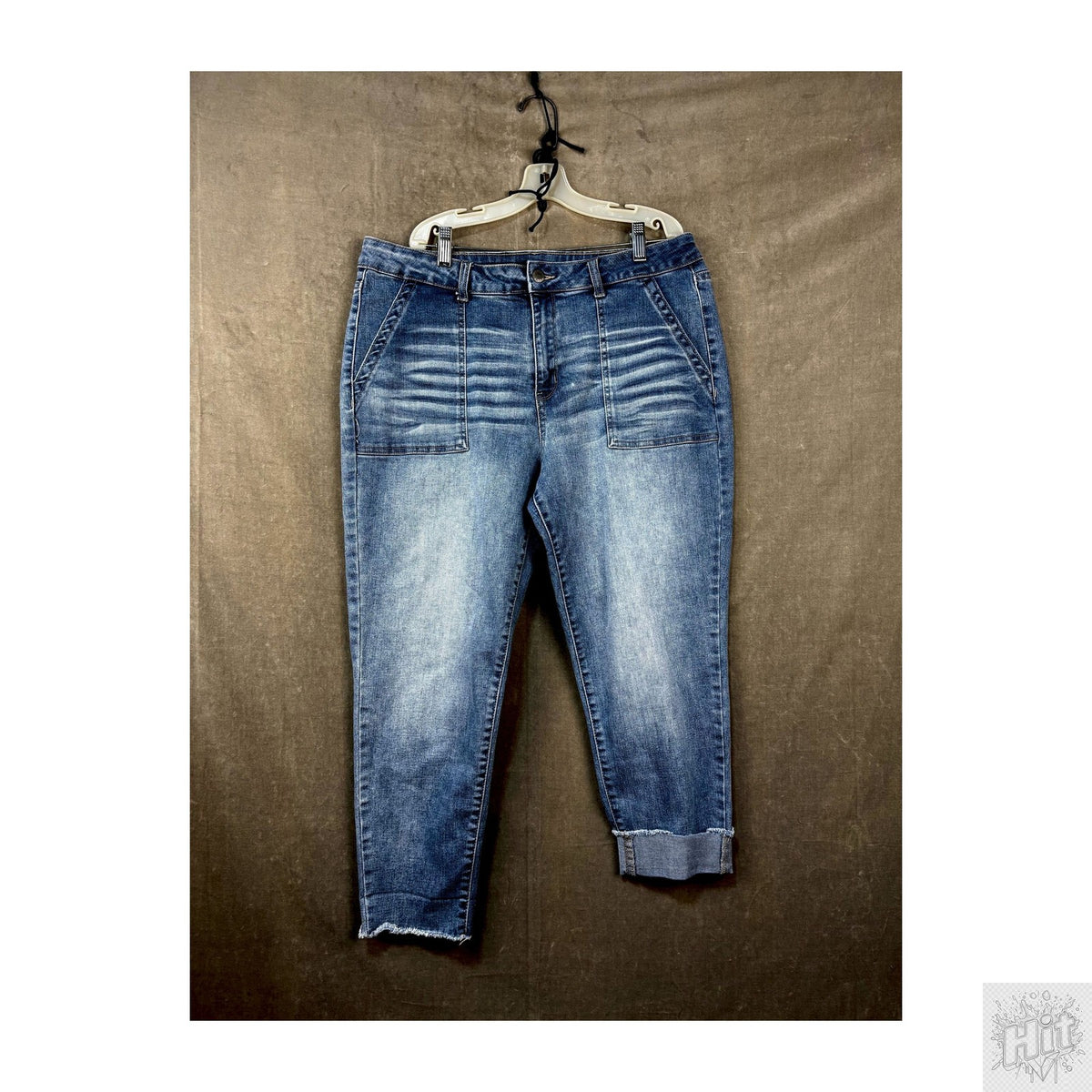 Aeropostale Women Denim Jeans Boyfriend Fit Size 17 Medium Wash Distressed Used