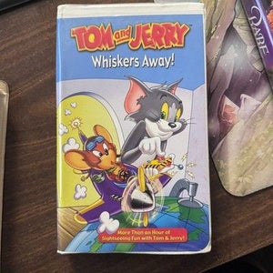 Tom and Jerry Whiskers Away VHS Tape 72 Minutes Not Rated 1