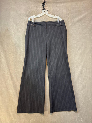 NINE WEST Dress Pants Dark Gray Light Gray Pinstripes Size 4P Good Condition 1