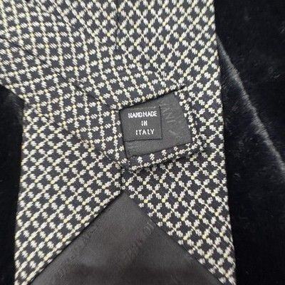 Giorgio Armani Silk Tie Navy Geometric Pattern Pre-Owned Made Italy