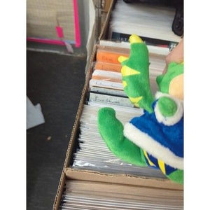 Neopets Royal Boy Scorchio Toys R Us 2008 Limited Edition Jakks Pacific Plush 4