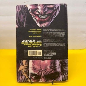 Joker Graphic Novel Brian Azzarello Lee Bermejo DC Comics Hardcover 2008 2