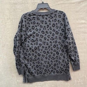 Old Navy Sweatshirt Womens Small Gray Leopard Print Crewneck Pullover Fleece 2