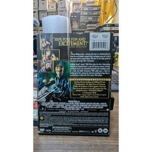 Catwoman DVD Widescreen Edition Halle Berry 2004 DC Comics Action Movie 2