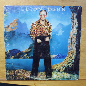 Elton John Caribou LP MCA Records MCA-2142 1974 1