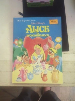 Alice In Wonderland Little Golden Book 105-77 1991 Disney 1