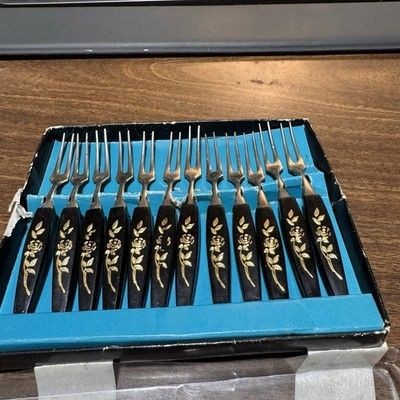 OPEN BOX VTG Rostfrei Germany Party-Gabeln Cocktail Hors d'oeuvre Little Forks