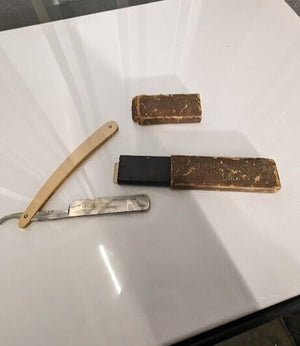 VINTAGE J.A. HENCKELS STRAIGHT RAZOR, TWIN WORKS GERMANY, #30 GRAEF SCHMIDT #RZ5 5