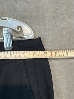 GAP Dress Pants Black Size 4 Ankle Good Condition Light Creasing 4