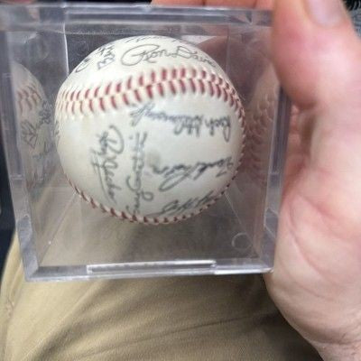 Minnesota Twins Autograph Baseball Signed 1985 Good Used Condition