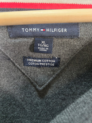 Tommy Hilfiger Men's Gray V-Neck Logo Premium Cotton Sweater Size XL 2