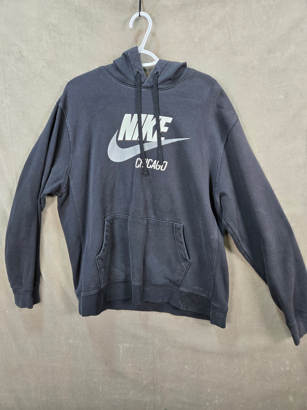 Nike Chicago Logo Black Men's Pullover Hoodie Sweatshirt Size L