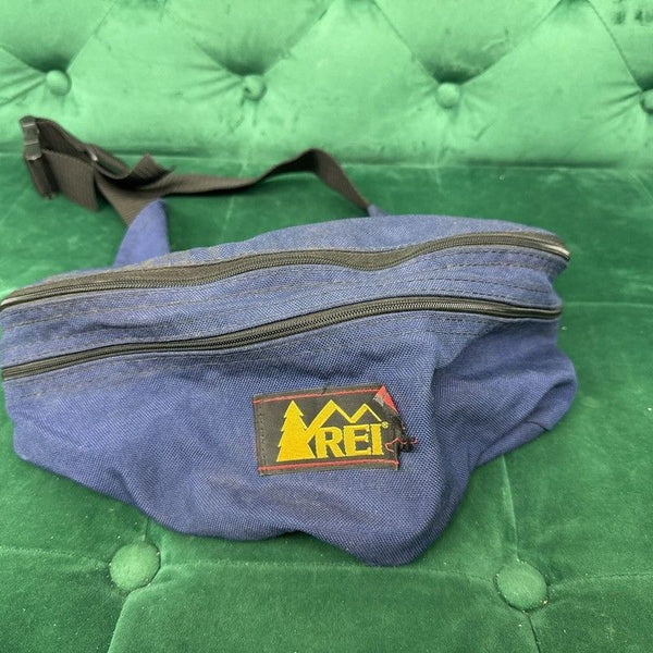 Vintage Retro REI Fanny Waist Pack Bag. Blue Adjustable Strap. Outdoor Gear.
