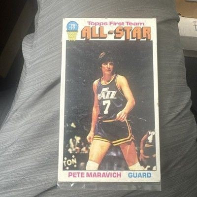 1976-77 Topps - All-Star Pete Maravich #130 Jumbo Card