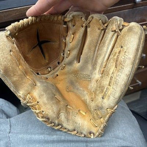 Vintage Brooks Robinson Baseball Glove.. Rawlings. USA.. KM702.. Nice…. 1