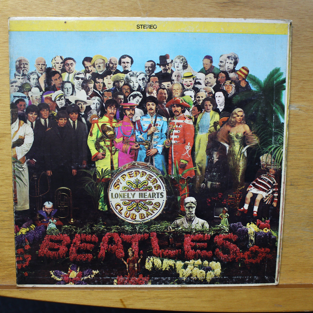 THE BEATLES SGT. PEPPER'S LONELY HEARTS CLUB BAND LP CAPITOL EMAS 2653 1967