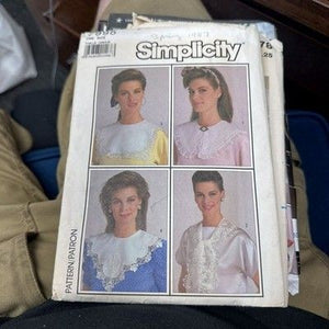 Simplicity Sewing Pattern 7995 Misses Set of Collars Uncut Used 1986 2
