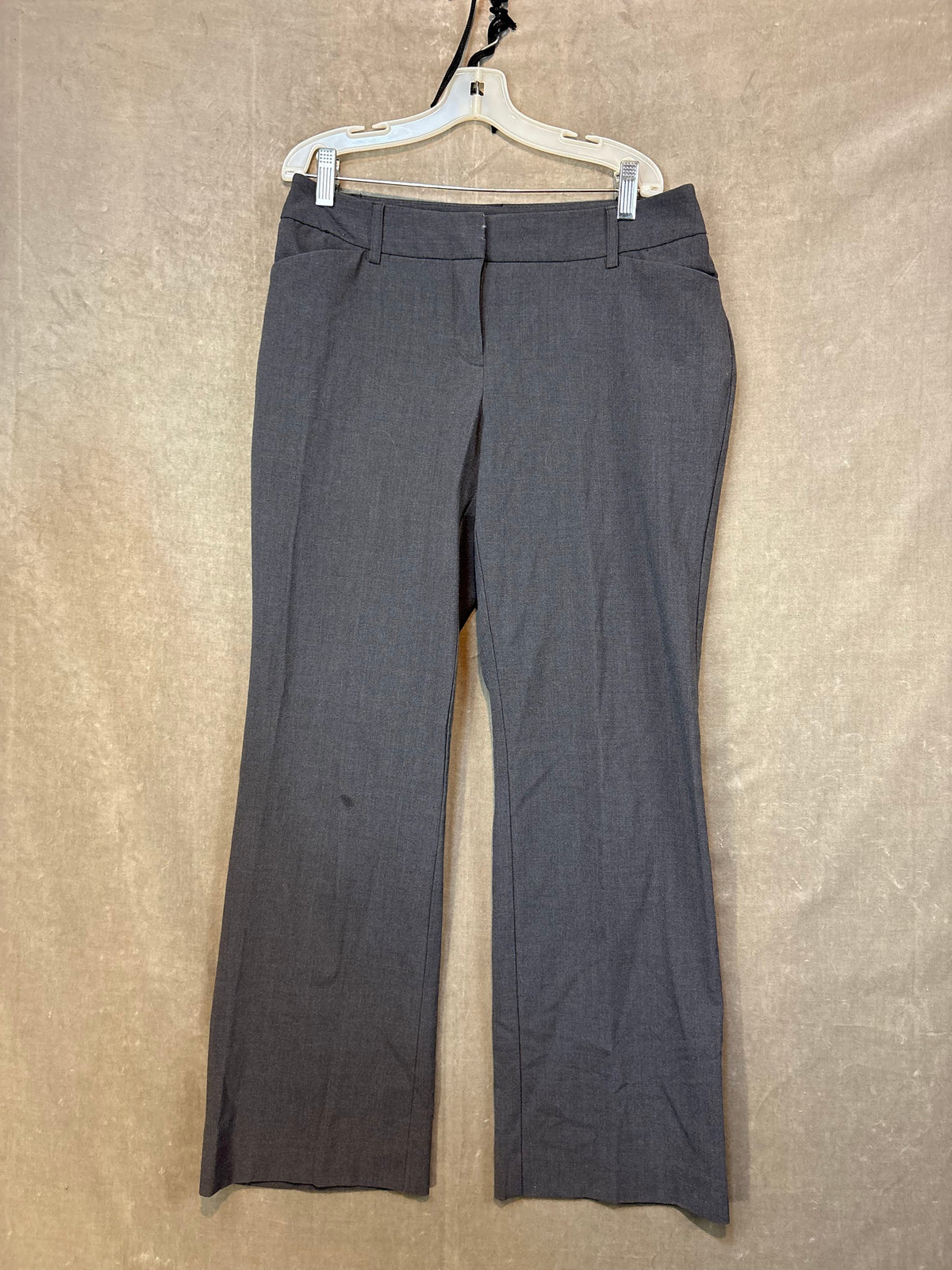 George Dress Pants Dark Gray Size 6 Petite Good Condition 94% Polyester