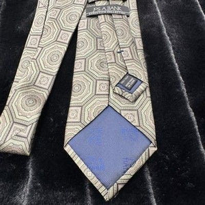 Jos A Bank Executive Collection Tie Mens Silk Floral Geometric Pattern Necktie 5