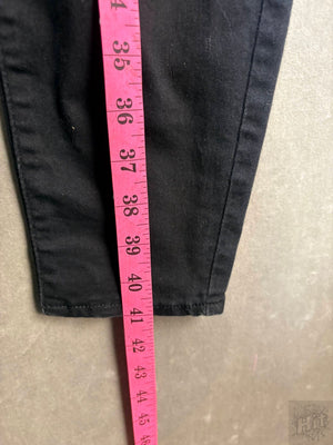 Levi's Signature Mid-Rise Skinny Black Jeans, Size 18 5