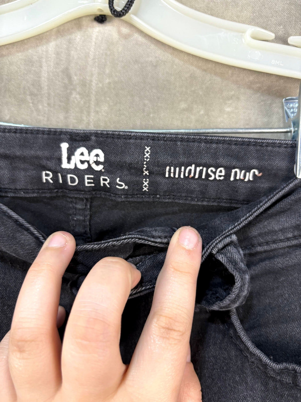 Lee Rider Black Denim Jeans 28 Bootcut Good Condition Five Pockets