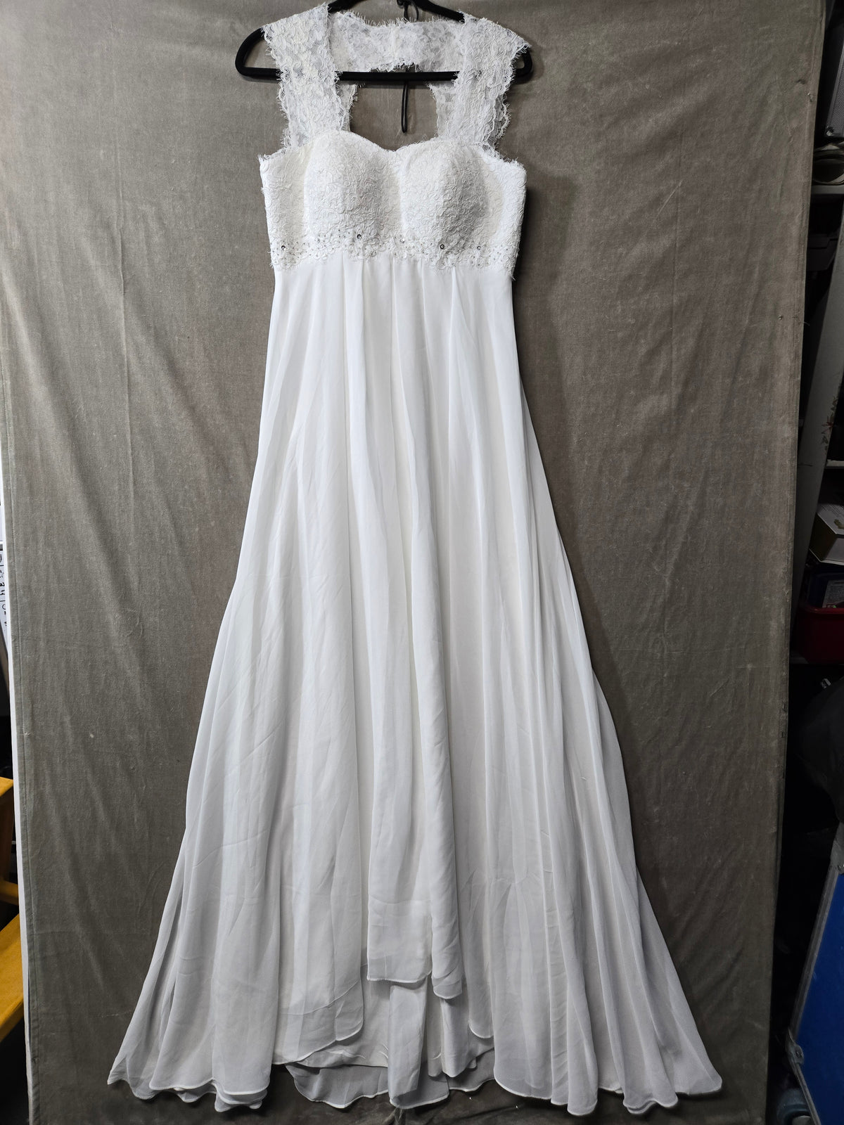 AbaoWedding Ivory Chiffon Wedding Dress Beaded Lace Bodice Lace-Up Back US 6