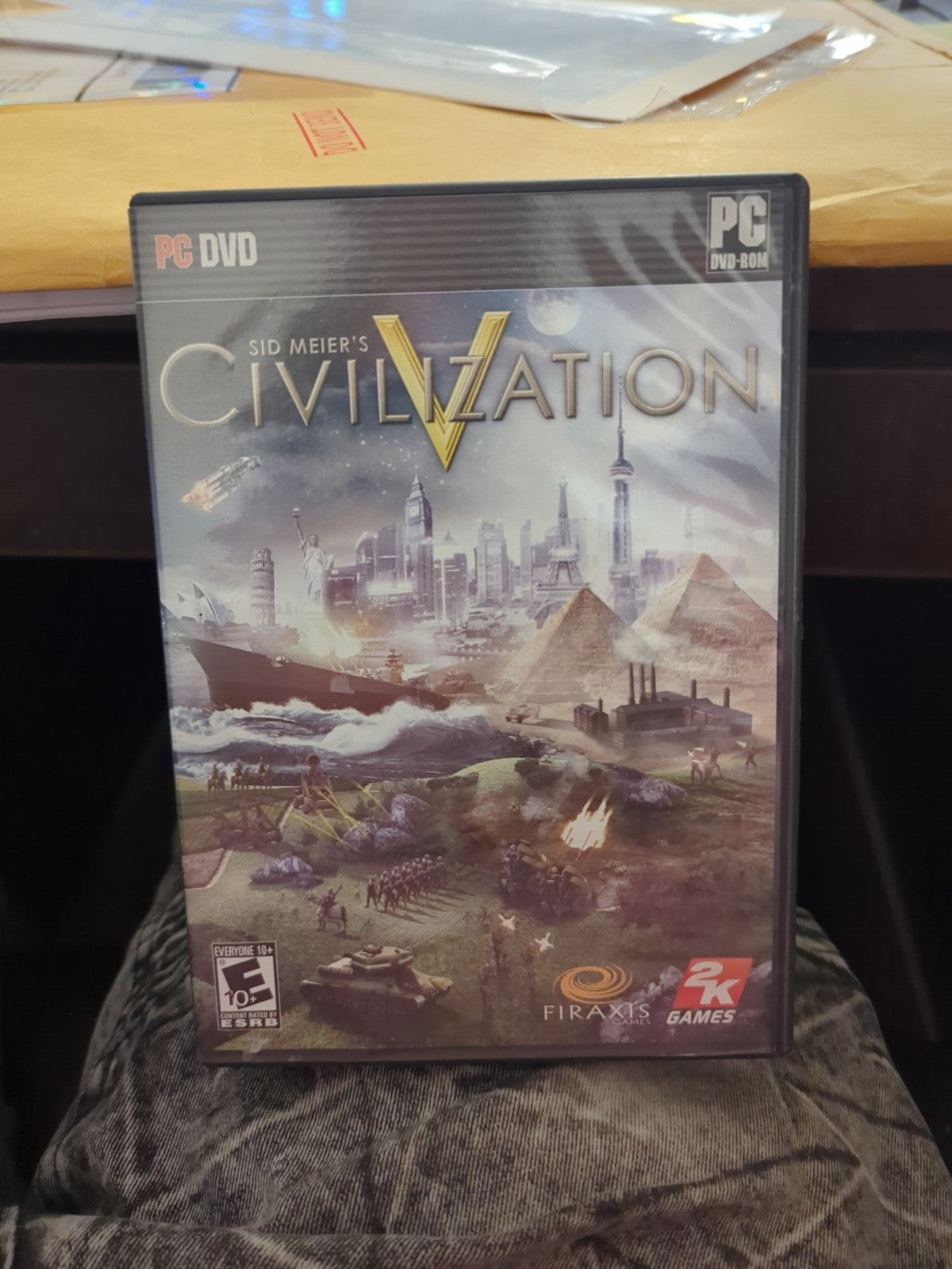 Civilization 5 - Sid Meier (PC, DVD, 2010) complete w/ manual and poster Read