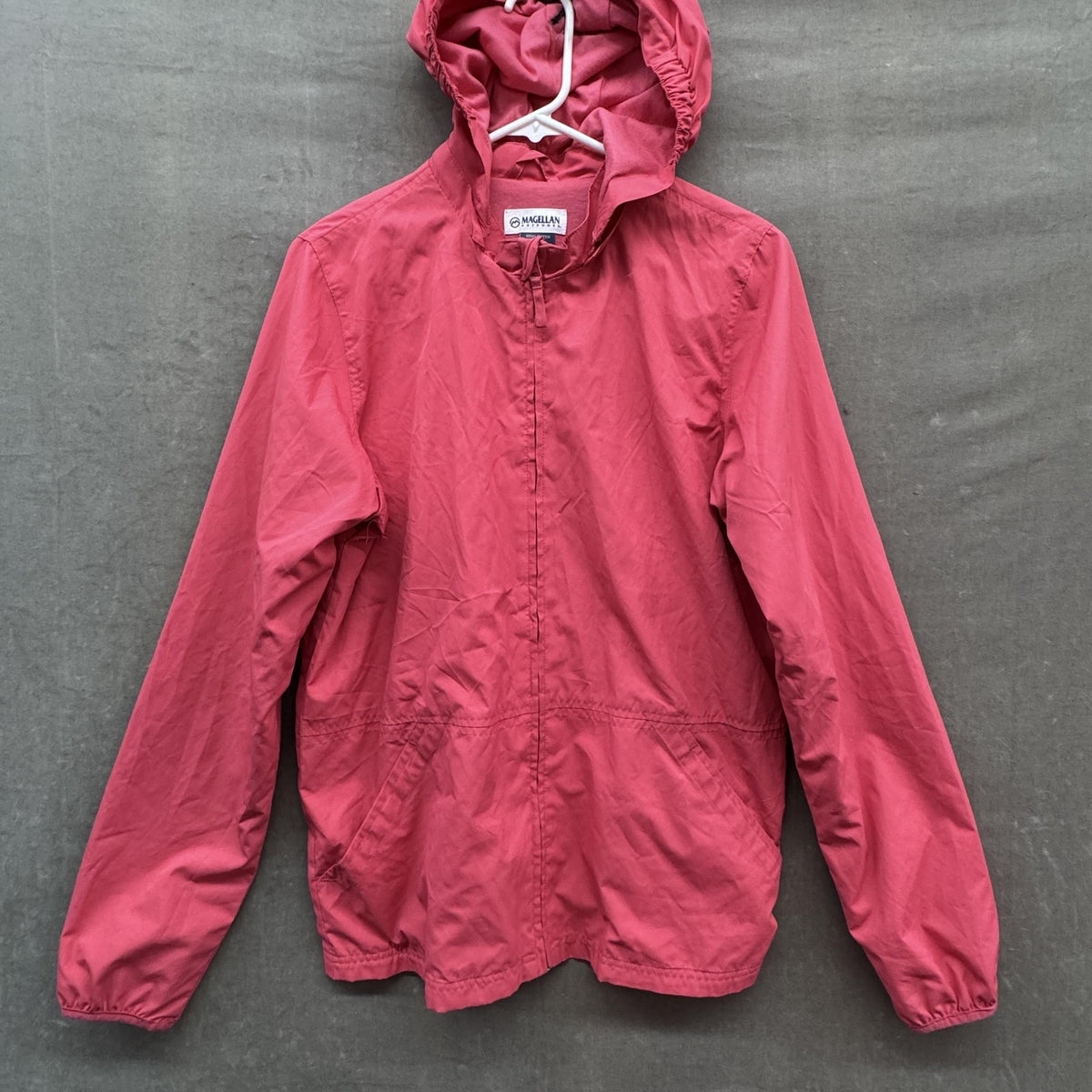 Magellan Outdoors Jacket Mens XL Pink Hooded Windbreaker Semi-Fitted Half Zip